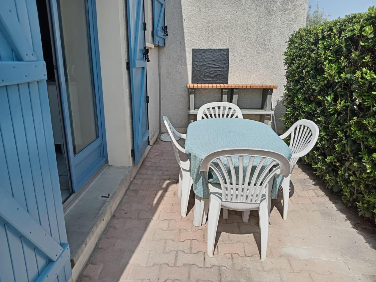 Maison Avec Terrasse Et Piscine Dans Residence A 6Min De La Plage Сент-Мари-ла-Мер Экстерьер фото